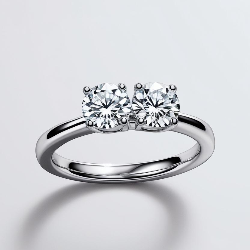 0.80ct Round Brilliant Natural or Lab-Grown Diamond Stacking Toi-et-Moi Ring in 9k Gold