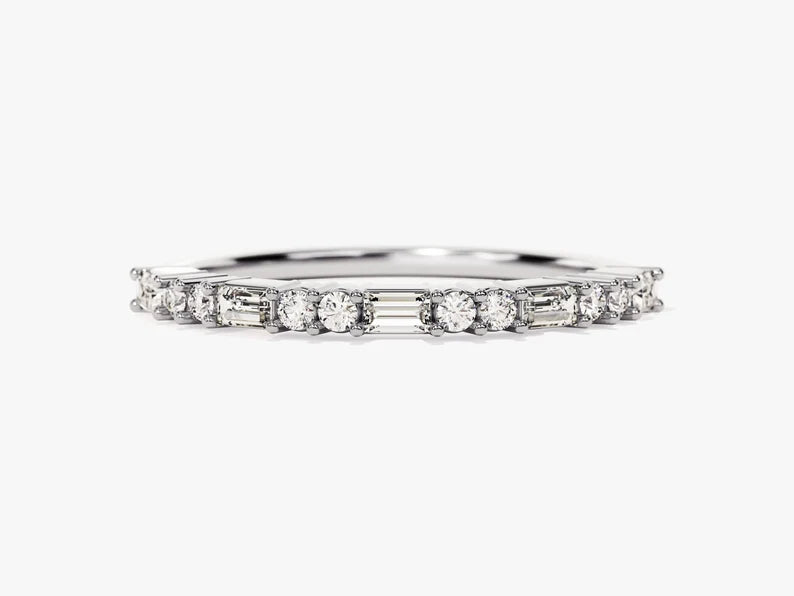 0.37ct Baguette & Round Diamond Wedding Band in 9k Gold