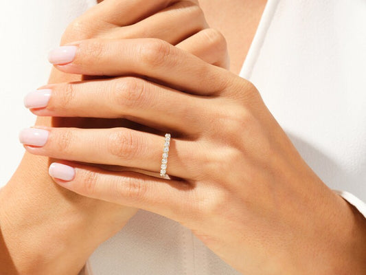 0.45ct Nine-Stone Trellis Diamond Wedding Band in 9k Gold