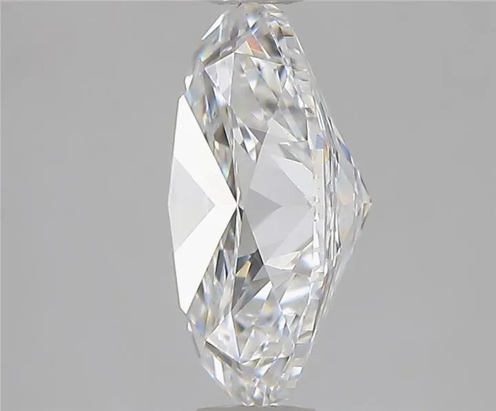 2.01ct Oval Lab Grown Diamond (Colour D, Clarity VS1, IGI Certified)