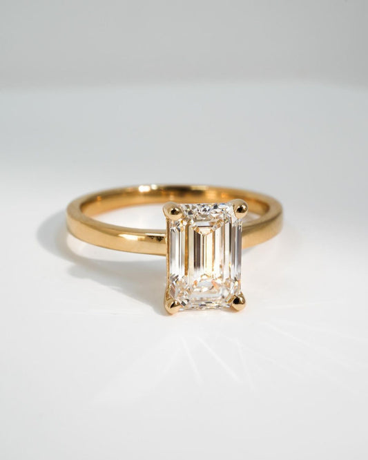 1.22ct Emerald Cut Natural Diamond Solitaire Engagement Ring Set in 9k Gold – GIA Certified