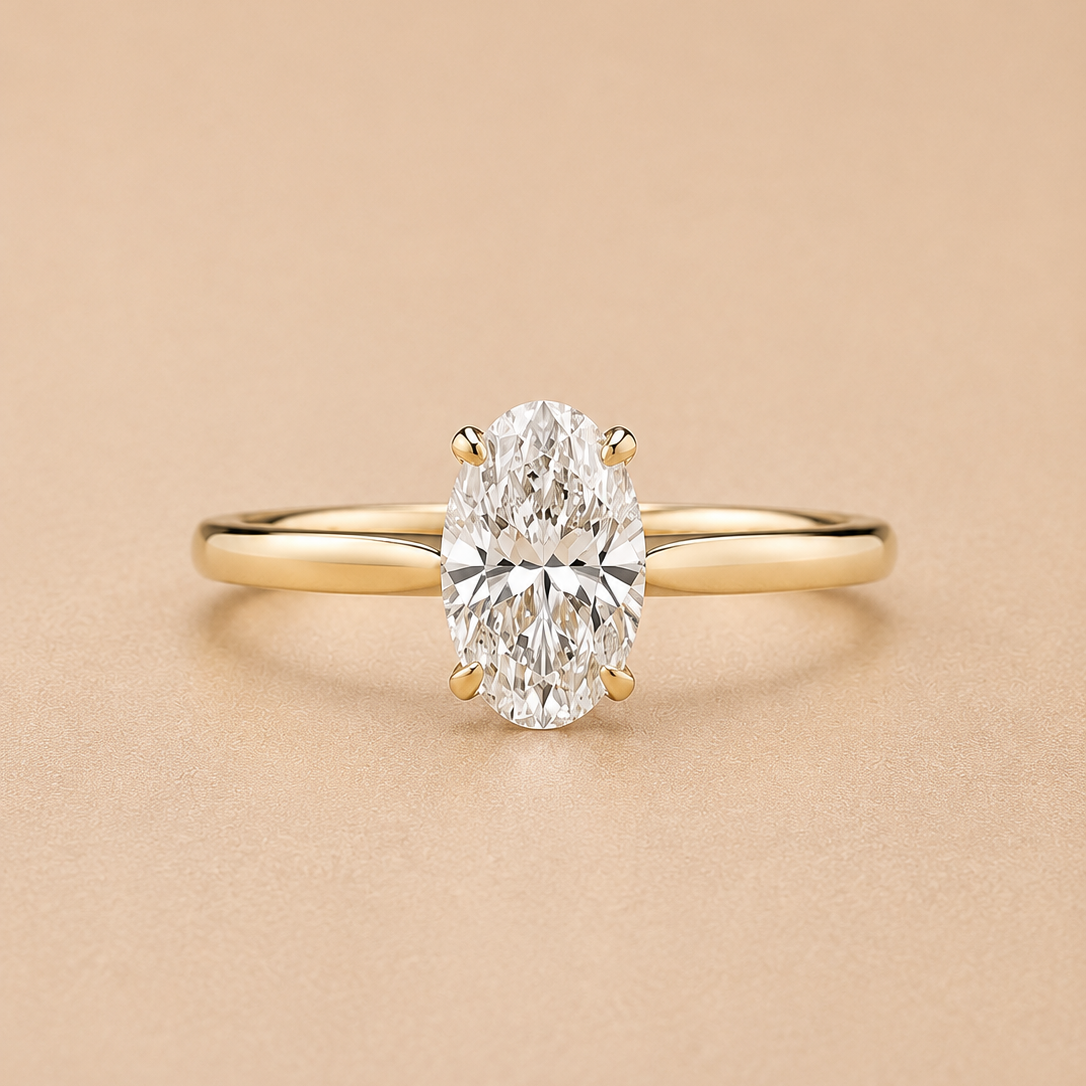Gold ring with an oval-shaped diamond | Prata Diamonds Custom-Made Rings