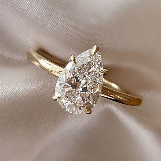 0.80ct Pear Cut Natural Diamond Solitaire Engagement Ring Set in 9k Gold – GIA Certified