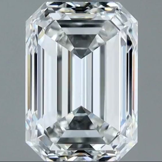 1.00ct Emerald Cut — Natural Diamond
VS1 Clarity | H Colour | Excellent Cut | Excellent Polish | No Fluorescence GIA Certified